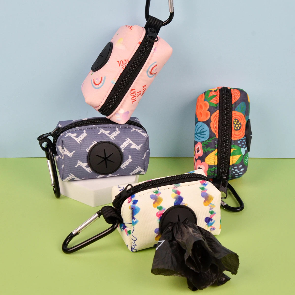 Print Dog Waste Bag Dispenser – Lightweight Leash Attachment