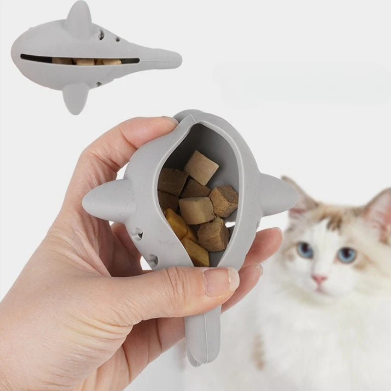 Interactive Silicone Fish Cat Toy – Treat Dispenser for Cats, Food Dispensing Chew & Play Toy