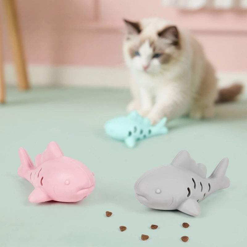 Interactive Silicone Fish Cat Toy – Treat Dispenser for Cats, Food Dispensing Chew & Play Toy